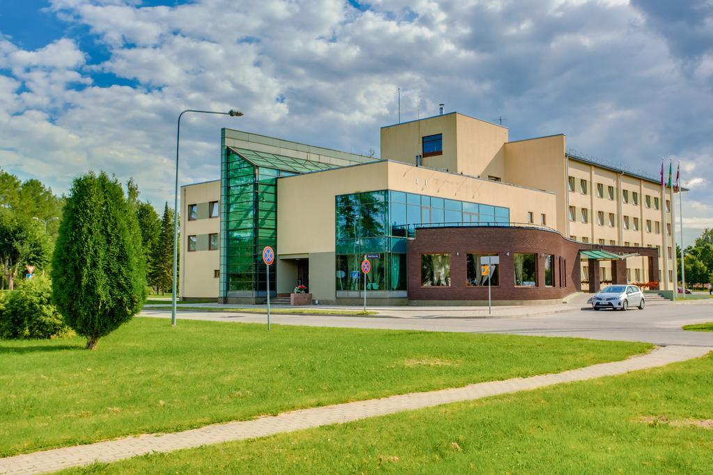 Hotel Tigra Priekuļi Exterior foto