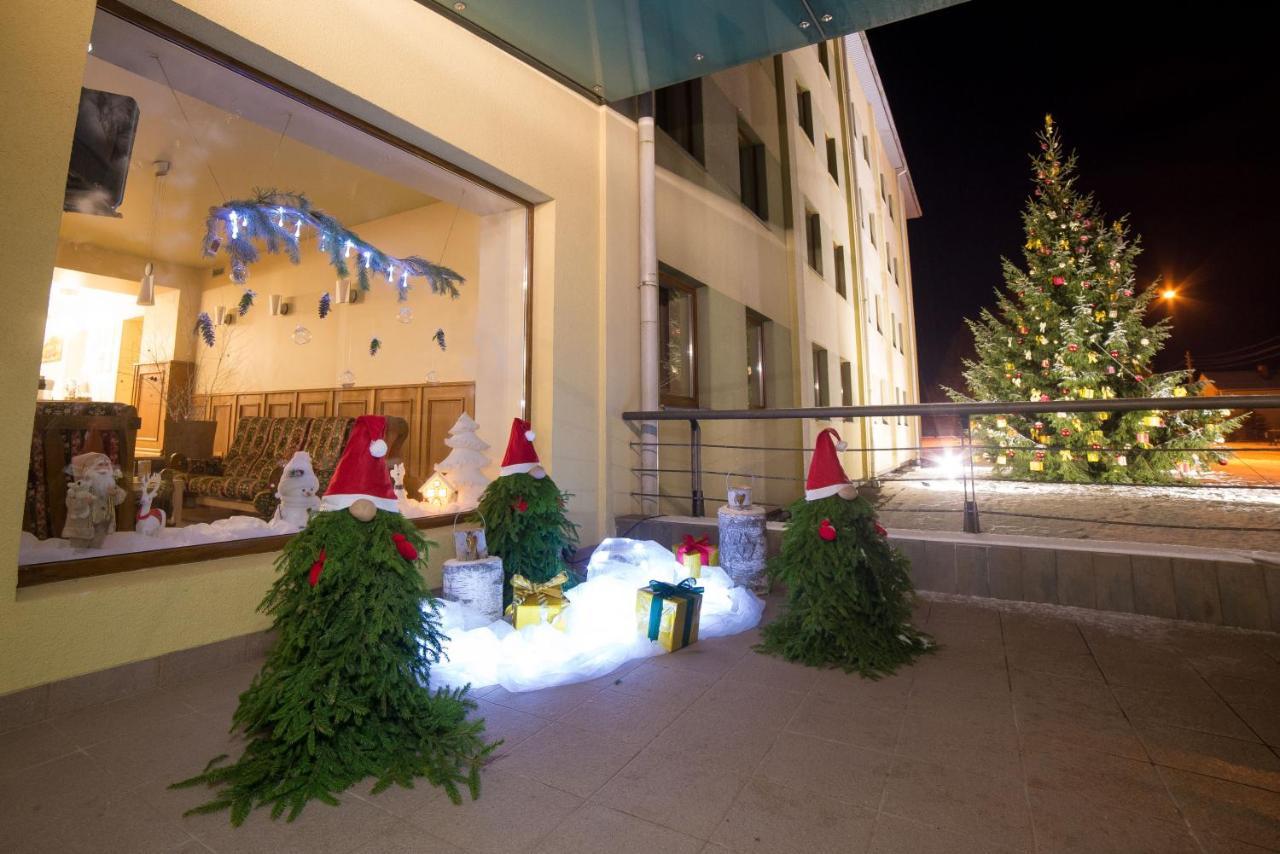 Hotel Tigra Priekuļi Exterior foto
